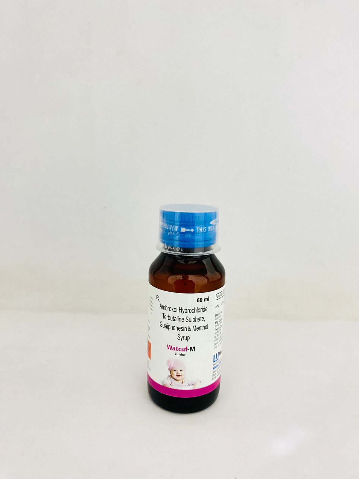 Terbutaline 1.25 mg + Ambroxol 15 mg + Guaiphenesin 50 mg + Menthol 1 mg Syrup